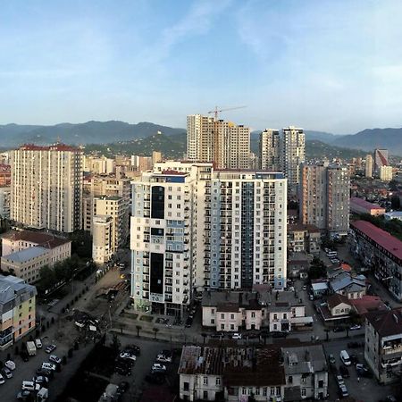 Удобные Апартаменты С Видом На Море Batumi Exterior photo