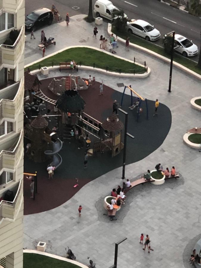 Удобные Апартаменты С Видом На Море Batumi Exterior photo