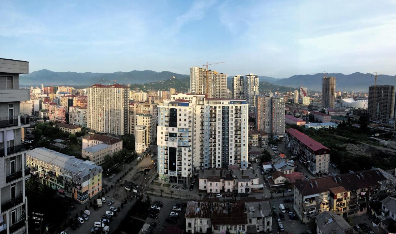 Удобные Апартаменты С Видом На Море Batumi Exterior photo